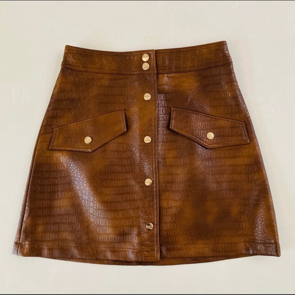 Zara Vegan Leather Mini Skirt- NWT!